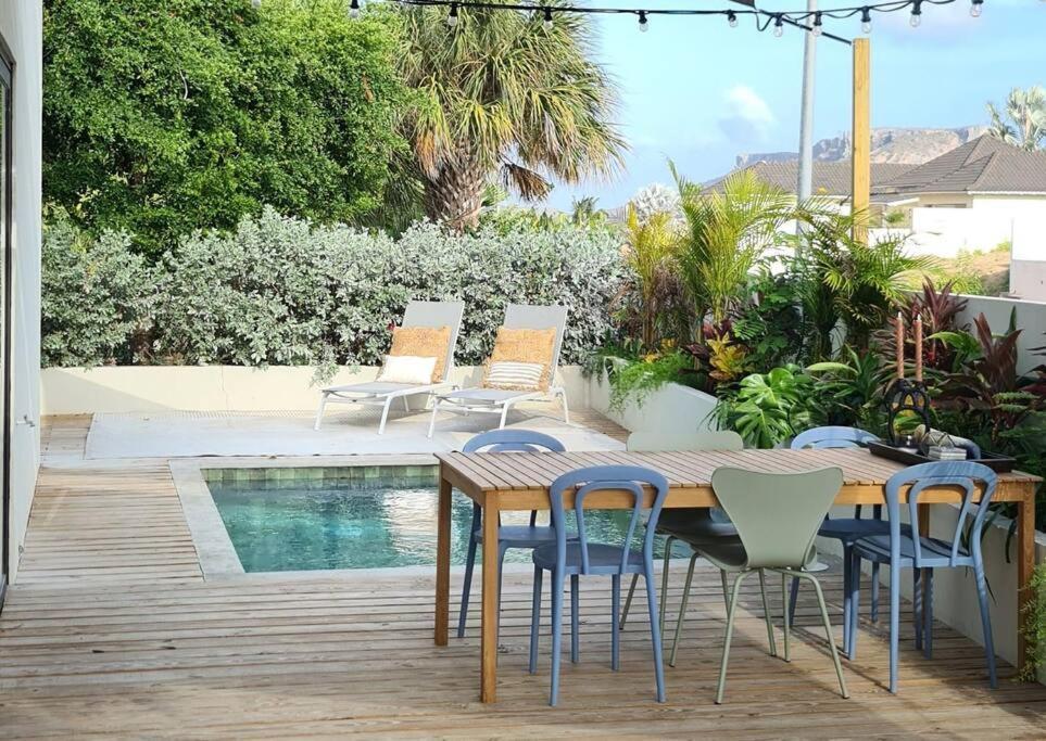 Boutique Appartment 4P With Private Pool, Near Jan Thiel & Mambo Beach Willemstad Luaran gambar