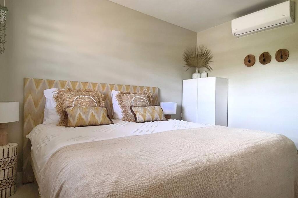 Boutique Appartment 4P With Private Pool, Near Jan Thiel & Mambo Beach Willemstad Luaran gambar
